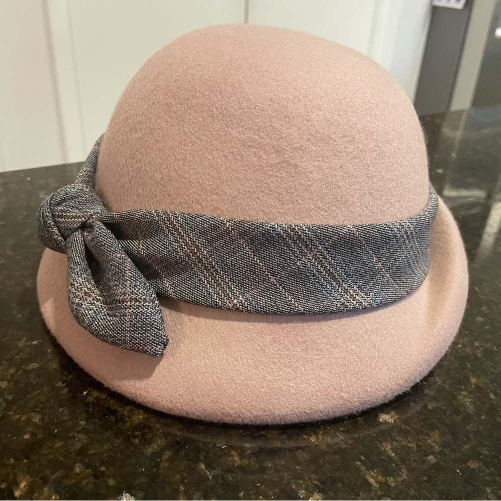 Women’s Bowler/Cloche Wool Hat